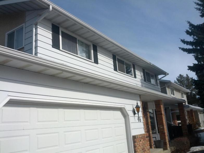 Seamless eavestrough installed by AZ Eavestroughing